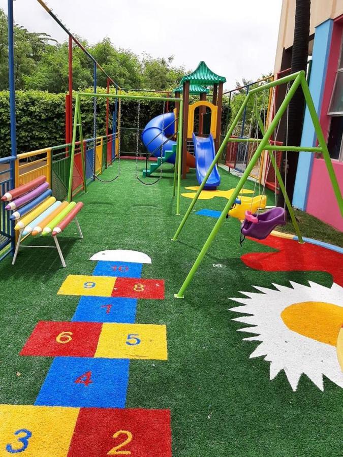 Apartamento Ecologic Park カルダス・ノバス エクステリア 写真